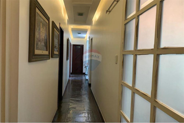 Imagem Casa com 6 Quartos à Venda, 450 m² em Pendotiba - Niterói Imagem Casa com 6 Quartos à Venda, 450 m² em Pendotiba - Niterói