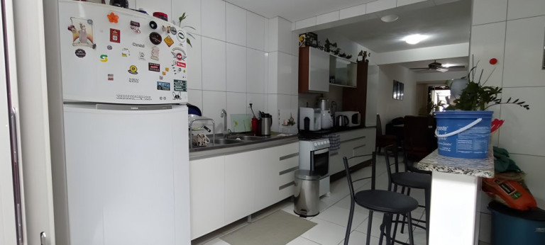 Imagem Sobrado com 2 Quartos à Venda, 140 m² em Santa Regina - Camboriú Imagem Sobrado com 2 Quartos à Venda, 140 m² em Santa Regina - Camboriú