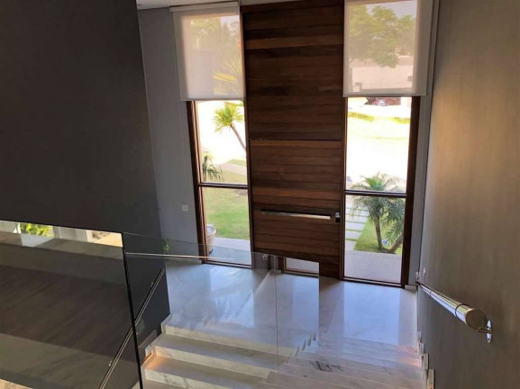 Imagem Casa com 5 Quartos à Venda, 512 m² em Chácara Dos Lagos - Carapicuíba