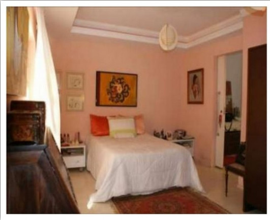 Imagem Casa com 3 Quartos à Venda, 387 m² em Centro - Tatuí Imagem Casa com 3 Quartos à Venda, 387 m² em Centro - Tatuí
