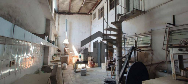 Imagem Casa com 1 Quarto à Venda ou Locação, 303 m² em Boa Vista - Recife Imagem Casa com 1 Quarto à Venda ou Locação, 303 m² em Boa Vista - Recife