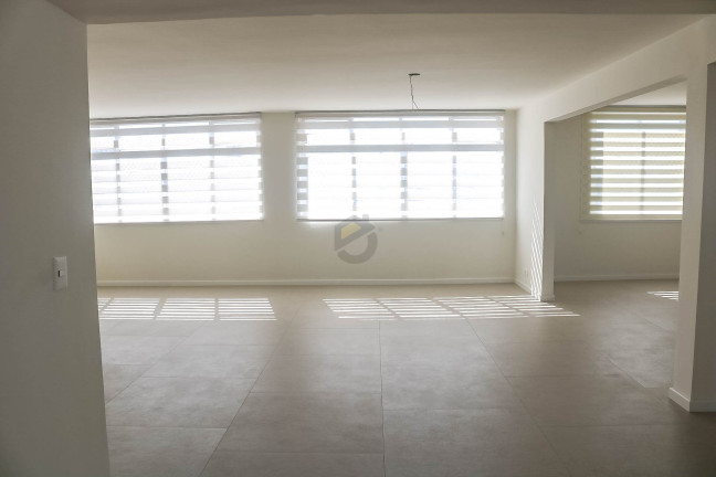 Imagem Apartamento com 3 Quartos à Venda, 172 m² em Centro - Curitiba Imagem Apartamento com 3 Quartos à Venda, 172 m² em Centro - Curitiba