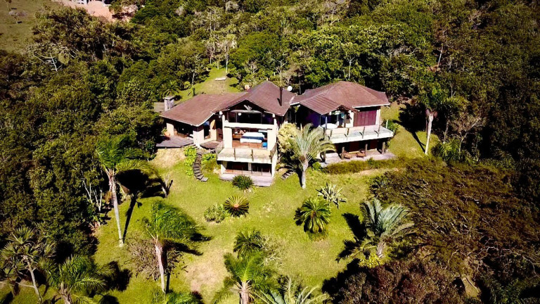 Imagem Casa com 3 Quartos à Venda, 350 m² em Praia Da Silveira - Garopaba Imagem Casa com 3 Quartos à Venda, 350 m² em Praia Da Silveira - Garopaba