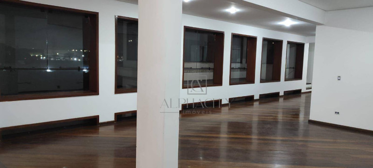 Imagem Casa com 5 Quartos à Venda ou Locação, 1.300 m² em Residencial Tamboré - Barueri Imagem Casa com 5 Quartos à Venda ou Locação, 1.300 m² em Residencial Tamboré - Barueri