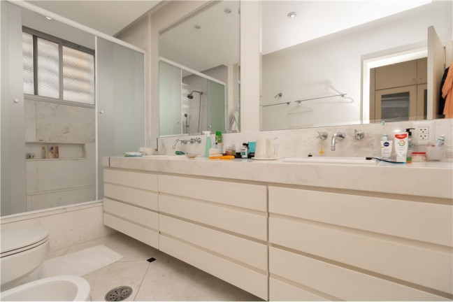 Apartamento com 4 Quartos à Venda, 280 m² em Jardim América - São Paulo
