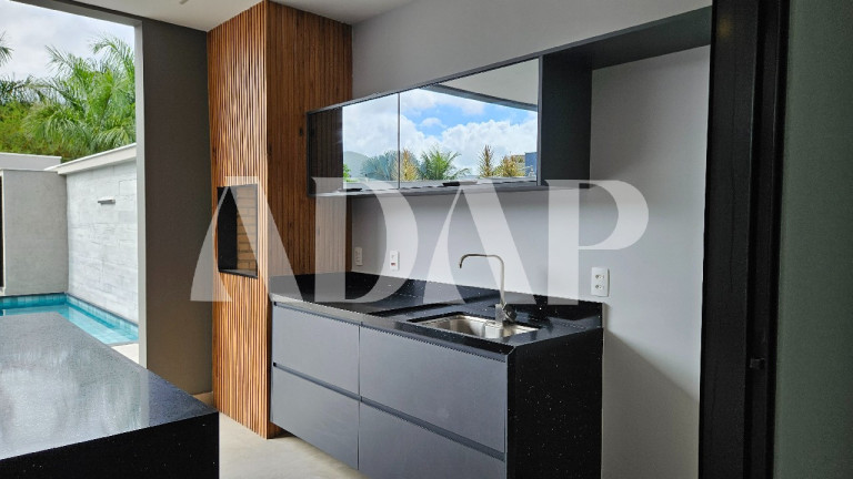 Imagem Casa com 5 Quartos à Venda, 498 m² em Recreio Dos Bandeirantes - Rio De Janeiro