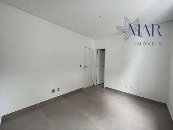 Imagem Casa com 3 Quartos à Venda, 130 m² em Boqueirão - Santos