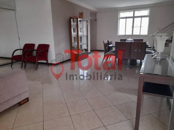 Imagem Casa com 4 Quartos à Venda, 325 m² em Cruzeirinho - Timóteo