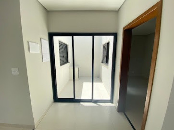 Imagem Casa com 3 Quartos à Venda, 110 m² em Horto Florestal - Sorocaba Imagem Casa com 3 Quartos à Venda, 110 m² em Horto Florestal - Sorocaba
