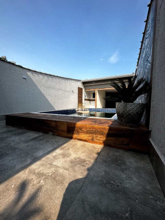 Imagem Casa com 3 Quartos à Venda, 330 m² em Caiçara - Praia Grande Imagem Casa com 3 Quartos à Venda, 330 m² em Caiçara - Praia Grande
