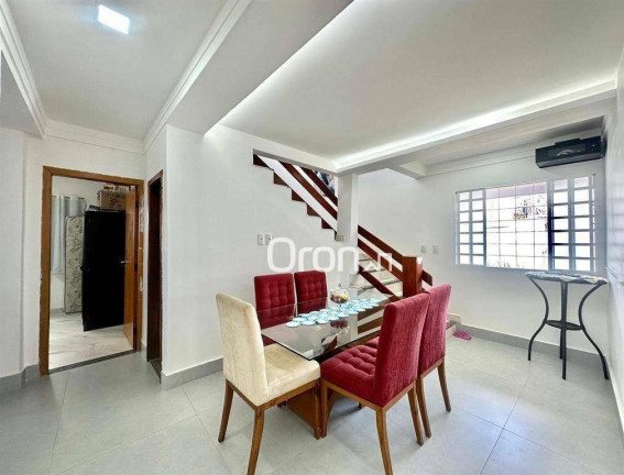 Imagem Sobrado com 4 Quartos à Venda, 202 m² em Setor Sul - Goiânia Imagem Sobrado com 4 Quartos à Venda, 202 m² em Setor Sul - Goiânia