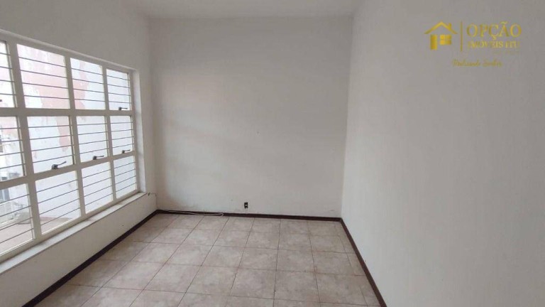 Imagem Casa com 2 Quartos à Venda, 120 m² em Centro - Itu Imagem Casa com 2 Quartos à Venda, 120 m² em Centro - Itu