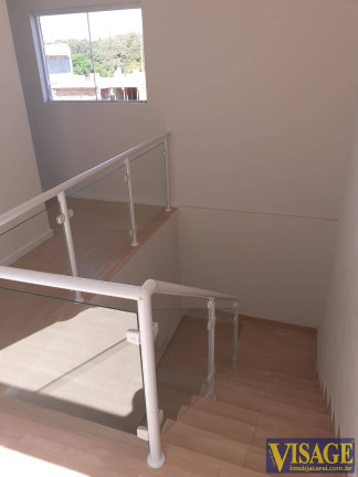 Imagem Casa com 3 Quartos à Venda, 212 m² em Jardim Jacinto - Jacareí