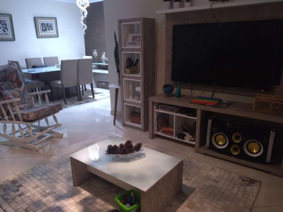 Imagem Casa com 3 Quartos à Venda, 300 m² em Vila Valqueire - Rio De Janeiro Imagem Casa com 3 Quartos à Venda, 300 m² em Vila Valqueire - Rio De Janeiro