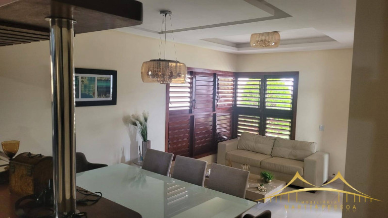 Imagem Casa com 4 Quartos à Venda, 189 m² em Vida Nova - Parnamirim