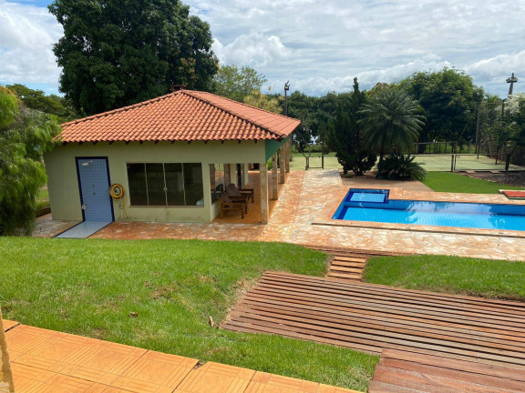 Imagem Chácara com 3 Quartos à Venda, 6 m² em Arapongas Imagem Chácara com 3 Quartos à Venda, 6 m² em Arapongas