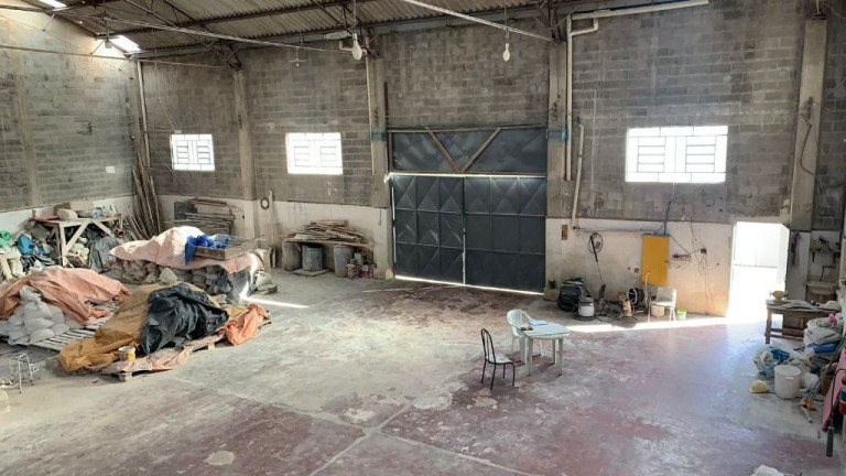 Imagem Galpão à Venda ou Locação, 627 m² em Jardim Antônio Picosse - Poá Imagem Galpão à Venda ou Locação, 627 m² em Jardim Antônio Picosse - Poá