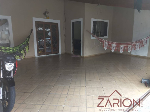 Casa com 3 Quartos à Venda, 250 m² em Residencial Sítio Santo Antônio - Taubaté