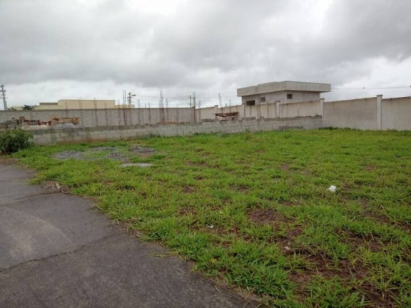 Terreno à Venda, 250 m² em Centro - Taubaté
