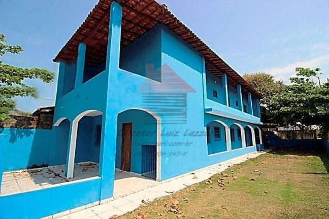 Imagem Casa com 5 Quartos à Venda, 145 m² em Belmira Novaes - Peruíbe Imagem Casa com 5 Quartos à Venda, 145 m² em Belmira Novaes - Peruíbe