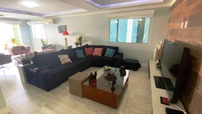 Imagem Casa com 5 Quartos à Venda, 540 m² em Ogiva - Cabo Frio Imagem Casa com 5 Quartos à Venda, 540 m² em Ogiva - Cabo Frio