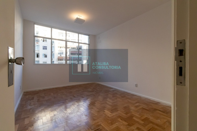 Imagem Imóvel com 4 Quartos à Venda, 330 m² em Copacabana - Rio De Janeiro