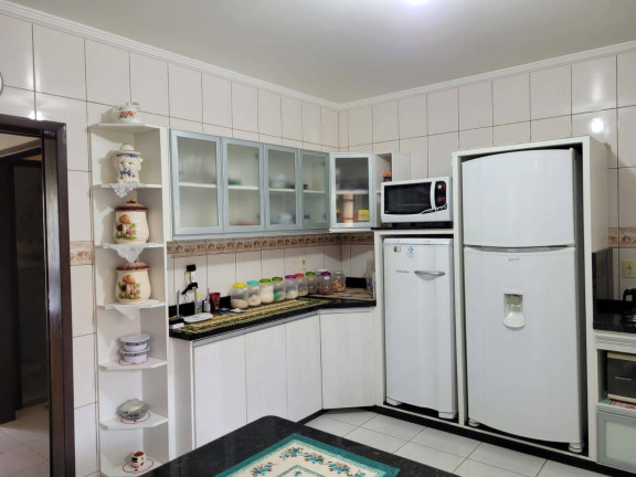 Imagem Sobrado com 3 Quartos à Venda, 265 m² em Piçarras Imagem Sobrado com 3 Quartos à Venda, 265 m² em Piçarras