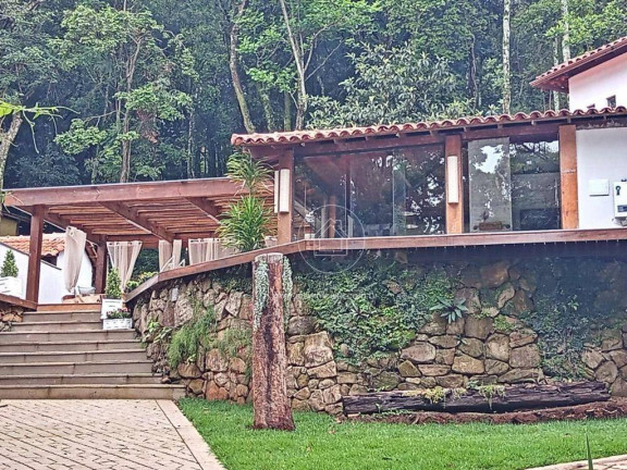 Imagem Casa de Condomínio com 3 Quartos à Venda, 200 m² em Condomínio Retiro Do Chalé - Brumadinho Imagem Casa de Condomínio com 3 Quartos à Venda, 200 m² em Condomínio Retiro Do Chalé - Brumadinho