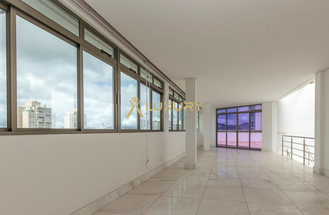 Imagem Imóvel com 4 Quartos à Venda, 505 m² em Belvedere - Belo Horizonte Imagem Imóvel com 4 Quartos à Venda, 505 m² em Belvedere - Belo Horizonte