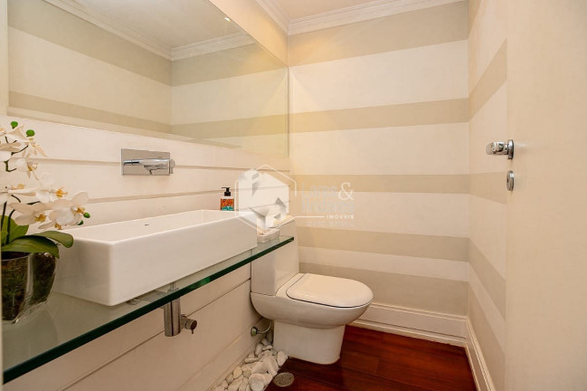 Imagem Apartamento com 3 Quartos à Venda, 162 m² em Moema - São Paulo Imagem Apartamento com 3 Quartos à Venda, 162 m² em Moema - São Paulo