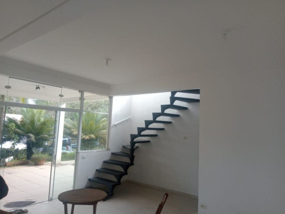 Imagem Casa com 3 Quartos à Venda, 220 m² em Ipelândia - Suzano Imagem Casa com 3 Quartos à Venda, 220 m² em Ipelândia - Suzano