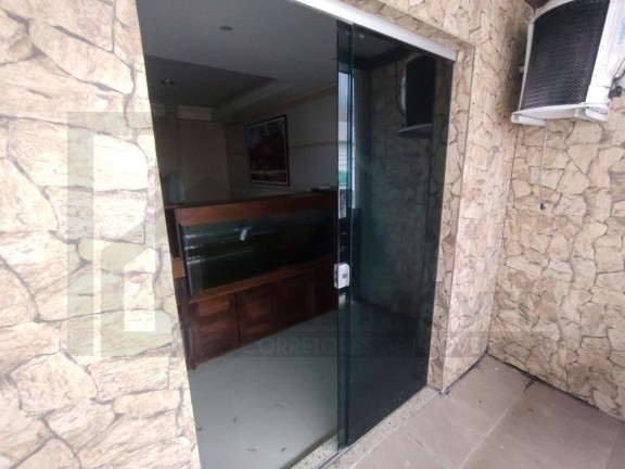 Imagem Casa com 5 Quartos à Venda, 315 m² em Tapanã (icoaraci) - Belém