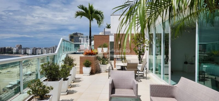 Imagem Cobertura com 4 Quartos à Venda, 600 m² em Copacabana - Rio De Janeiro Imagem Cobertura com 4 Quartos à Venda, 600 m² em Copacabana - Rio De Janeiro