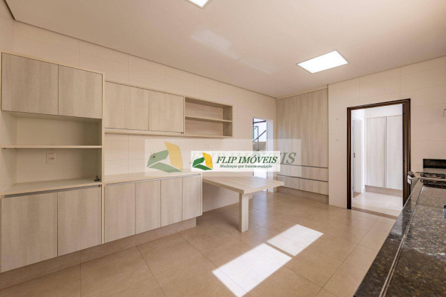 Imagem Casa com 4 Quartos à Venda, 360 m² em Chácaras Alpina - Valinhos Imagem Casa com 4 Quartos à Venda, 360 m² em Chácaras Alpina - Valinhos