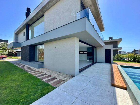 Imagem Casa com 5 Quartos à Venda, 270 m² em -- - Capao Da Canoa Imagem Casa com 5 Quartos à Venda, 270 m² em -- - Capao Da Canoa