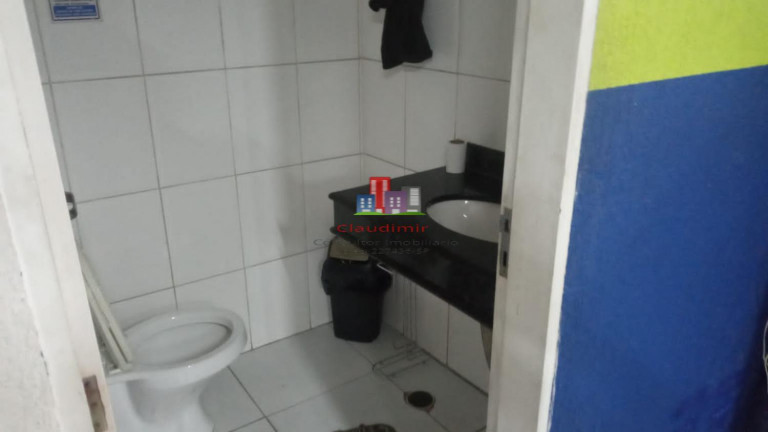 Imagem Galpão à Venda ou Locação, 250 m² em Vila Guilhermina - São Paulo