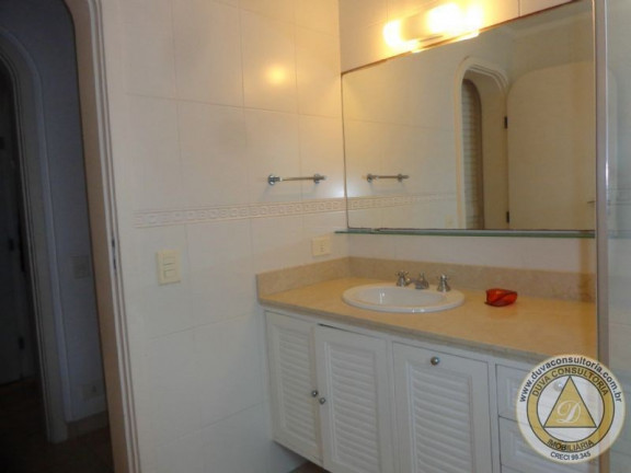 Imagem Apartamento com 3 Quartos à Venda, 217 m² em Centro - Guarujá