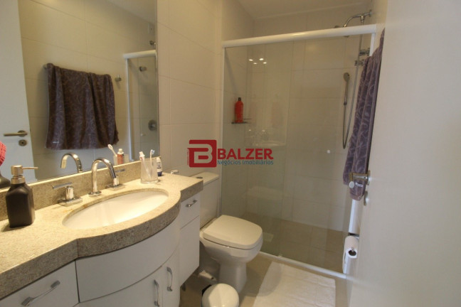 Imagem Apartamento com 2 Quartos à Venda, 92 m² em Itacorubi - Florianópolis