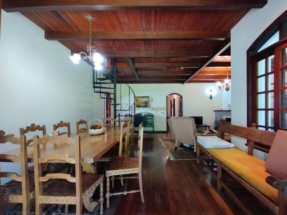 Imagem Casa com 4 Quartos à Venda, 235 m² em Carlos Guinle - Teresópolis Imagem Casa com 4 Quartos à Venda, 235 m² em Carlos Guinle - Teresópolis