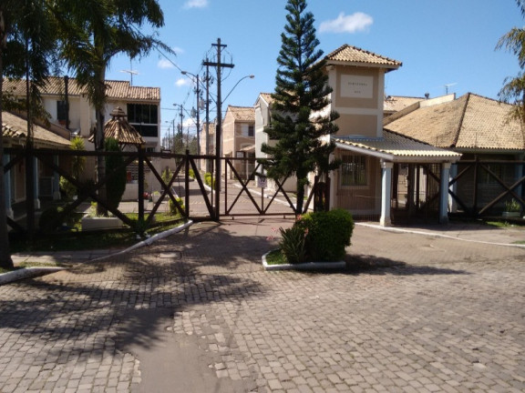 Imagem Sobrado com 4 Quartos à Venda, 84 m² em Humaitá - Porto Alegre Imagem Sobrado com 4 Quartos à Venda, 84 m² em Humaitá - Porto Alegre