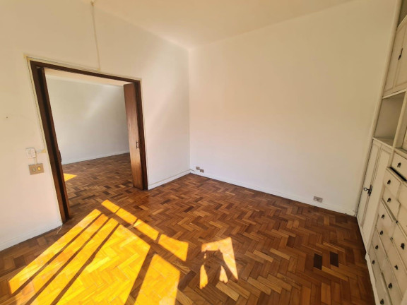Imagem Apartamento com 3 Quartos à Venda, 120 m² em Copacabana - Rio De Janeiro