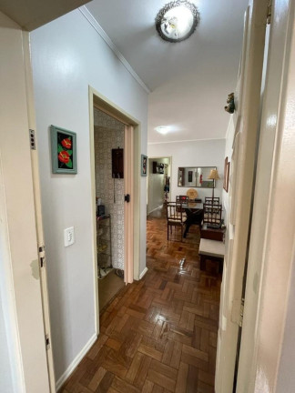 Imagem Imóvel com 3 Quartos à Venda, 122 m² em Auxiliadora - Porto Alegre Imagem Imóvel com 3 Quartos à Venda, 122 m² em Auxiliadora - Porto Alegre