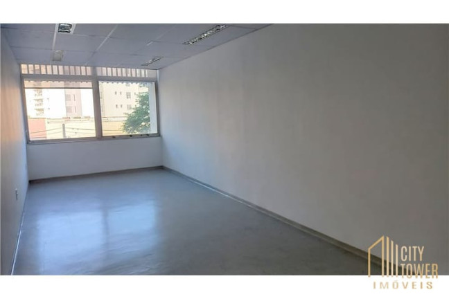 Imagem Sala Comercial à Venda, 32 m² em Itaim Bibi - São Paulo Imagem Sala Comercial à Venda, 32 m² em Itaim Bibi - São Paulo