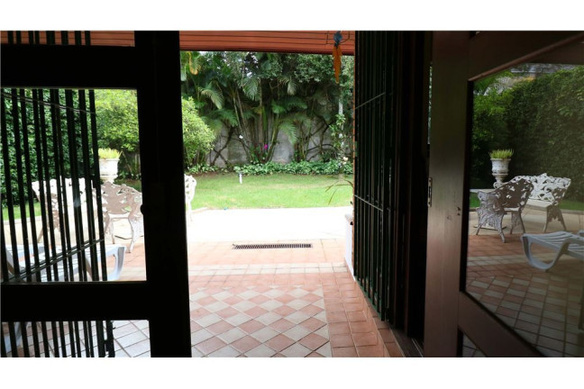 Imagem Casa com 5 Quartos à Venda,  em Boaçava - São Paulo