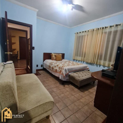 Imagem Casa com 5 Quartos à Venda, 300 m² em Independência - Taubaté Imagem Casa com 5 Quartos à Venda, 300 m² em Independência - Taubaté