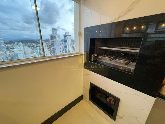 Imagem Cobertura com 4 Quartos à Venda, 225 m² em Centro - Balneário Camboriú Imagem Cobertura com 4 Quartos à Venda, 225 m² em Centro - Balneário Camboriú