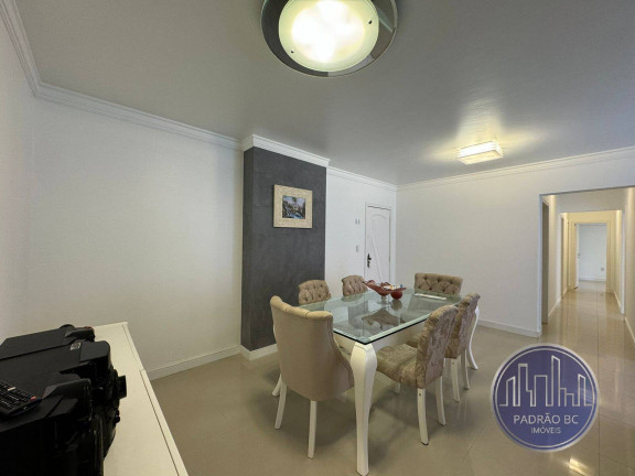Imagem Apartamento com 3 Quartos para Alugar, 234 m² em Centro - Balneário Camboriú
