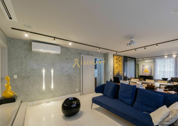 Imagem Imóvel com 4 Quartos à Venda, 276 m² em Belvedere - Belo Horizonte Imagem Imóvel com 4 Quartos à Venda, 276 m² em Belvedere - Belo Horizonte