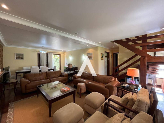 Imagem Casa com 4 Quartos à Venda, 186 m² em Alto - Teresópolis Imagem Casa com 4 Quartos à Venda, 186 m² em Alto - Teresópolis