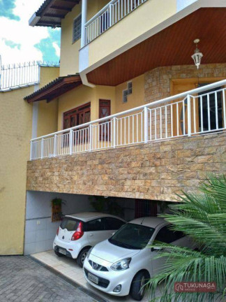 Sobrado com 4 Quartos à Venda, 400 m² em Vila Galvão - Guarulhos